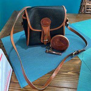 Dooney and Bourke med  purse